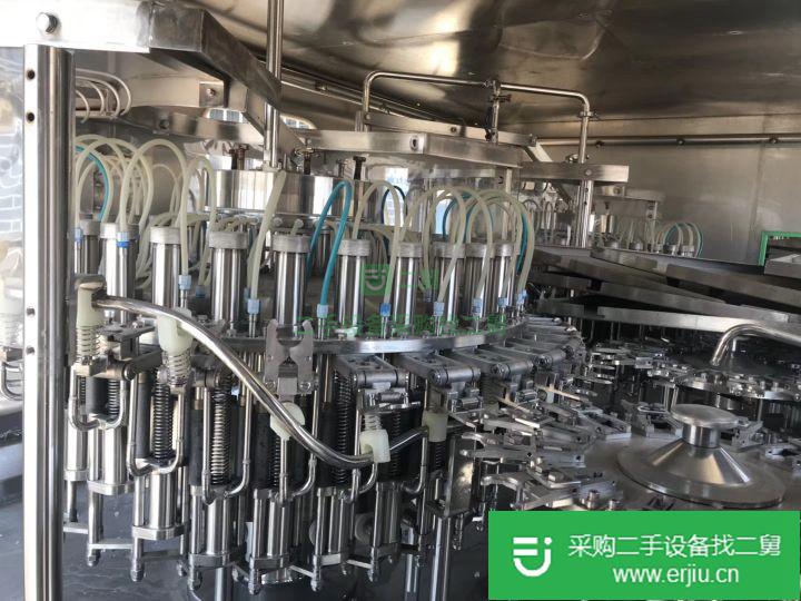 山東出售二手三合一灌裝機(jī)
