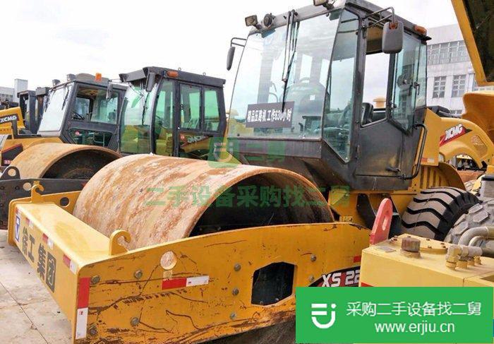 出售徐工22噸振動壓路機
