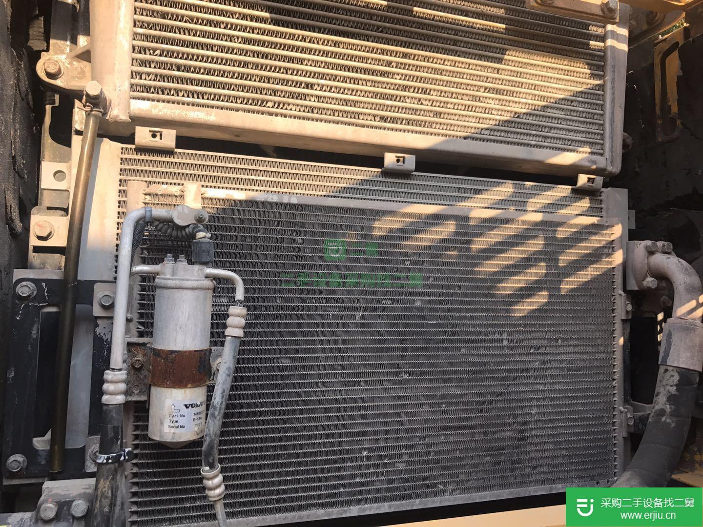 陜西出售二手沃爾沃EC210B-Prime 挖掘機