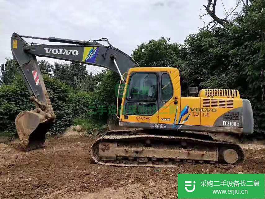 新疆出售二手沃爾沃 EC210CL 挖掘機