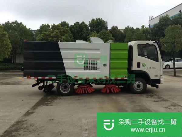 出售全新掃路車(chē)