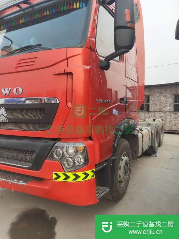 出售17年底,豪沃,德國曼發動機,440馬力,國五排放,雙驅牽引車