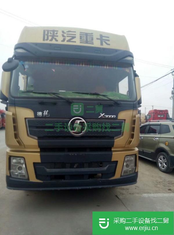 內(nèi)蒙古出售二手德龍雙驅(qū)輕體牽引車(chē)