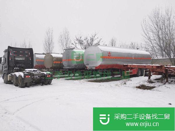 出售二手油罐車