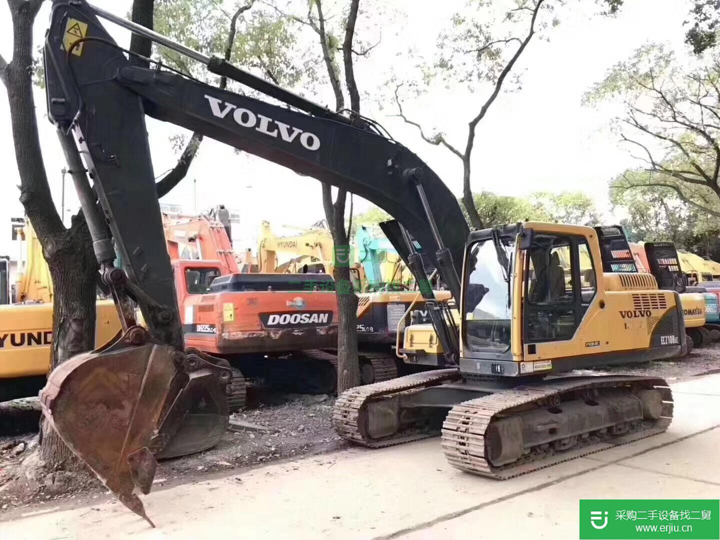 安徽出售二手沃爾沃 EC210B 挖掘機(jī)