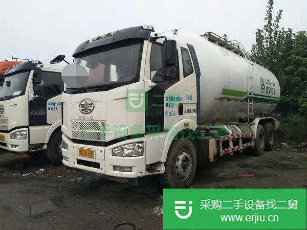 出售二手解放J6P后八輪砂漿水泥罐車