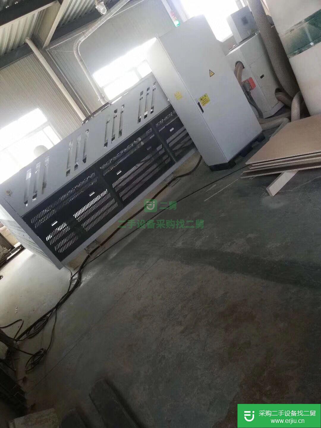 出售二手NP330FG電腦裁板鋸