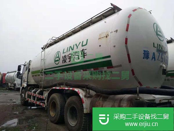 出售二手解放J6P后八輪砂漿水泥罐車