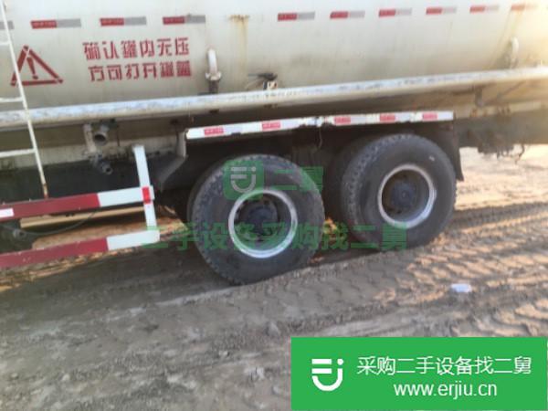 出售二手水泥罐車