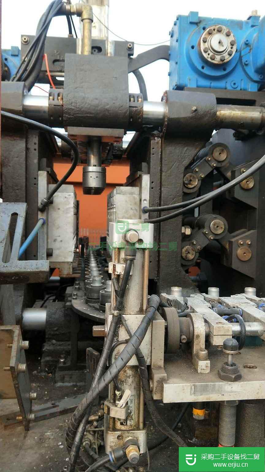 出售吹瓶機(jī)