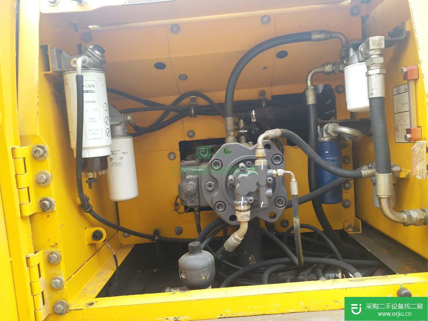 沃爾沃 EC210B 挖掘機