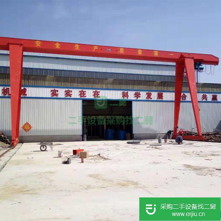 出售起重機