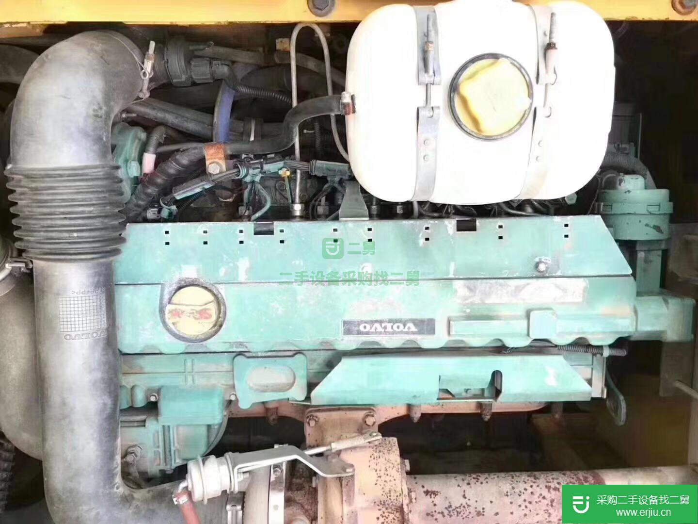 沃爾沃 EC210B 挖掘機
