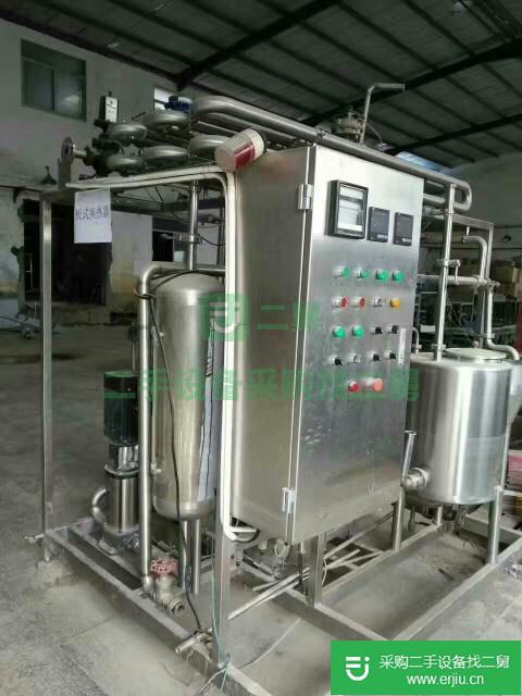 出售三合一灌裝機