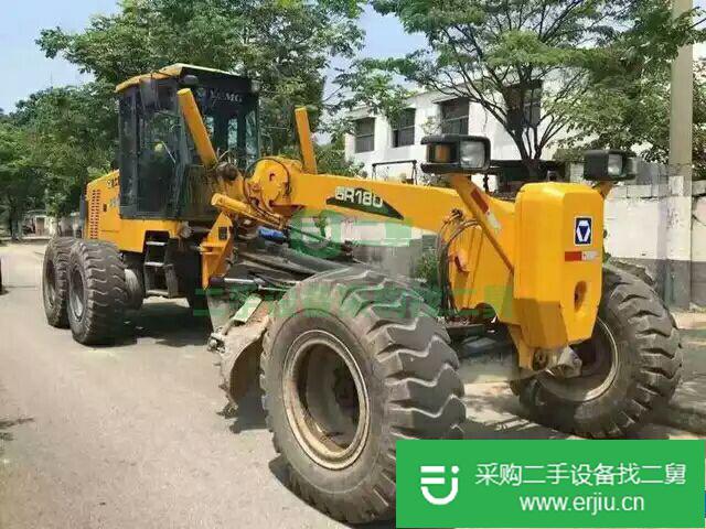 出售平地機