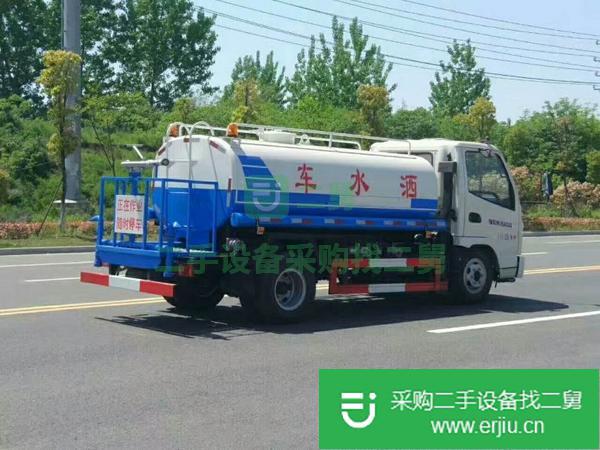 出售灑水車