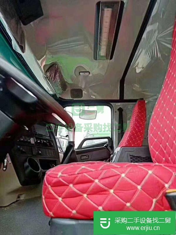 出售二手德龍牽引車國五