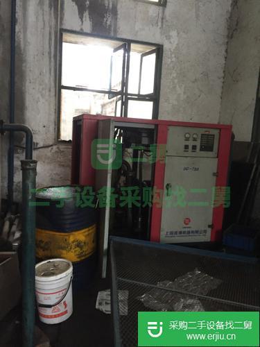 12.8立方螺桿式空壓機配干燥箱儲氣罐。