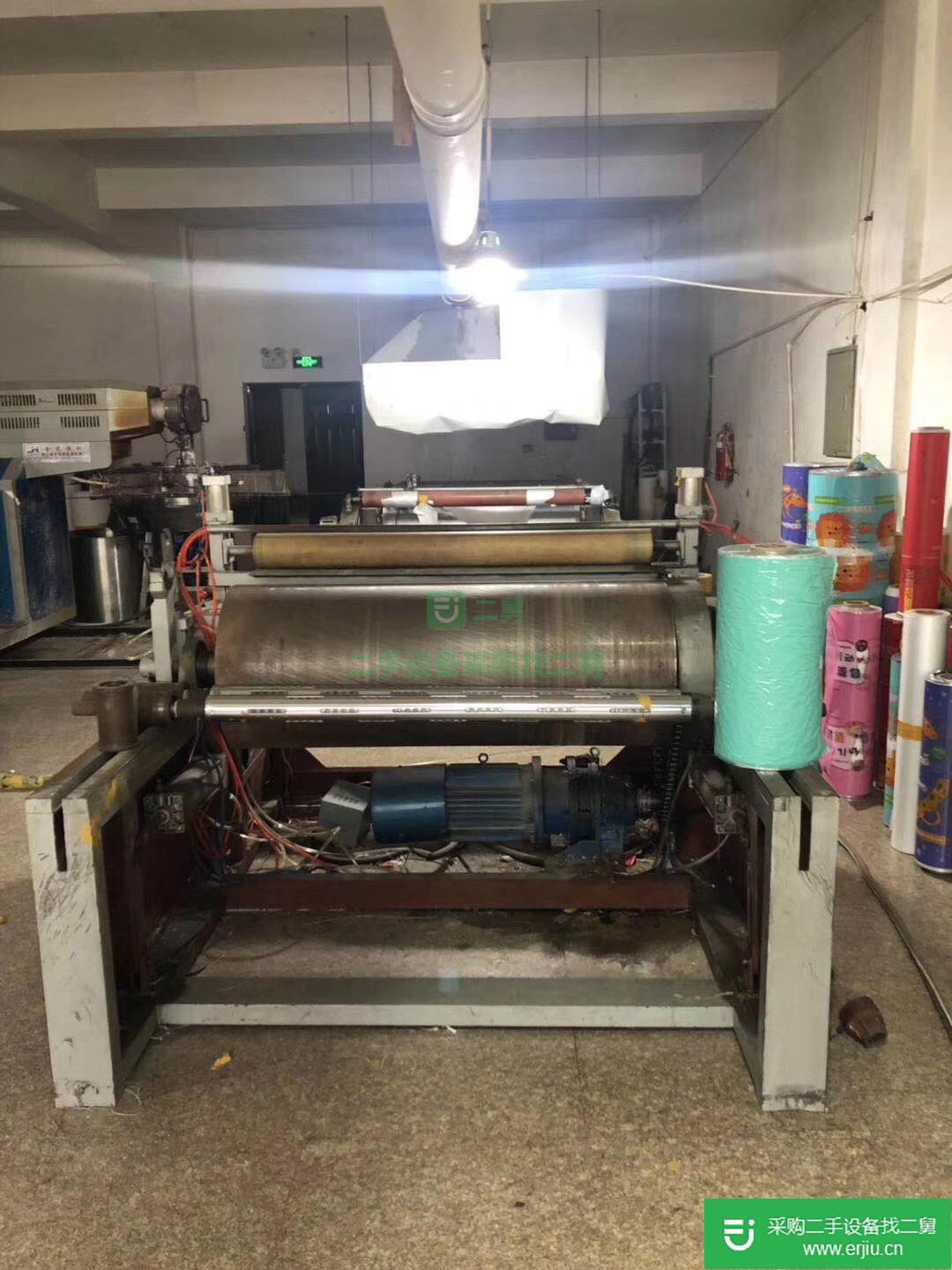 1400型金虎單膜頭淋膜機靠背收卷帶修邊。