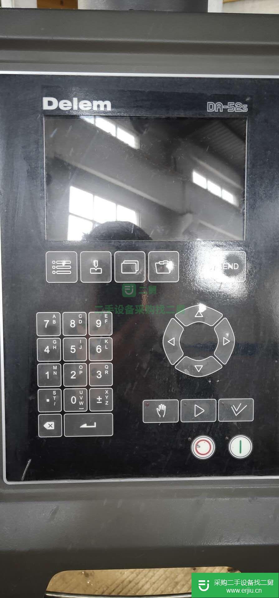 出售100/4000電液伺服折彎機