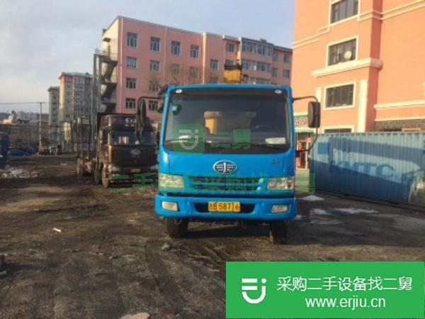 出售出售自卸吊車