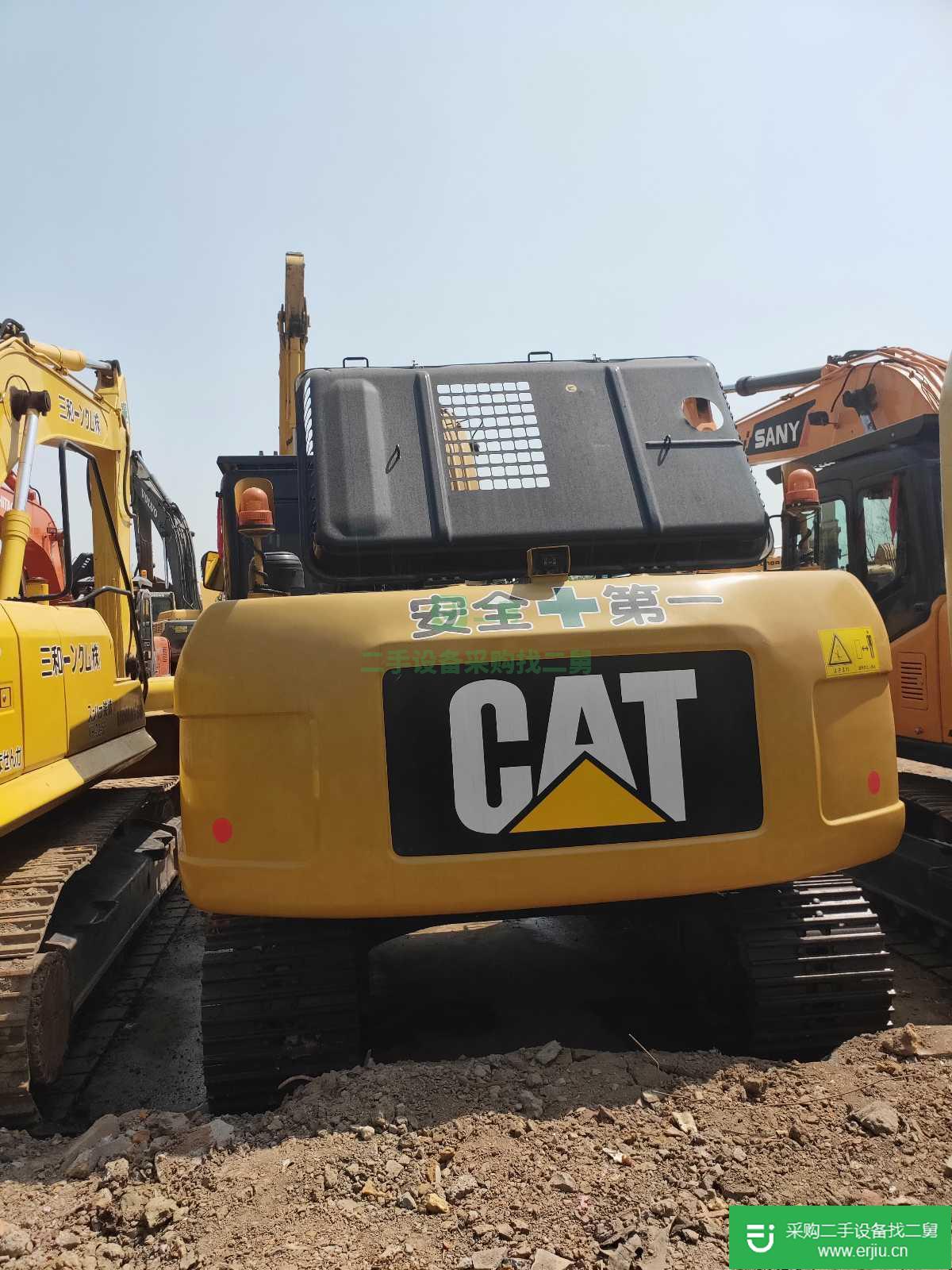 卡特彼勒 320D2/D2L 挖掘機(jī)