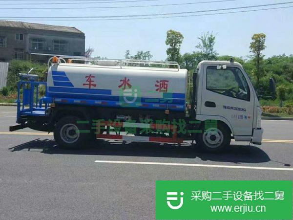 出售灑水車