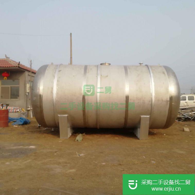出售304儲存罐5噸