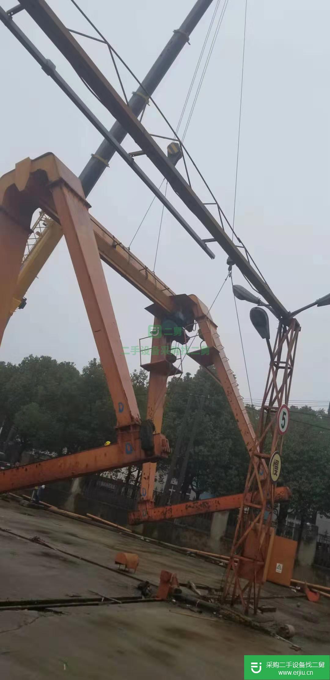出售龍門吊