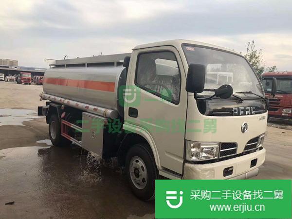 出售小油車