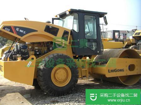 出售二手10噸雙鋼輪壓路機(jī)