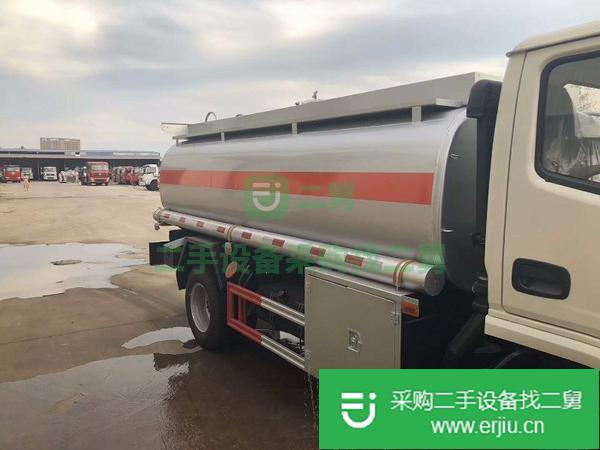 出售小油車
