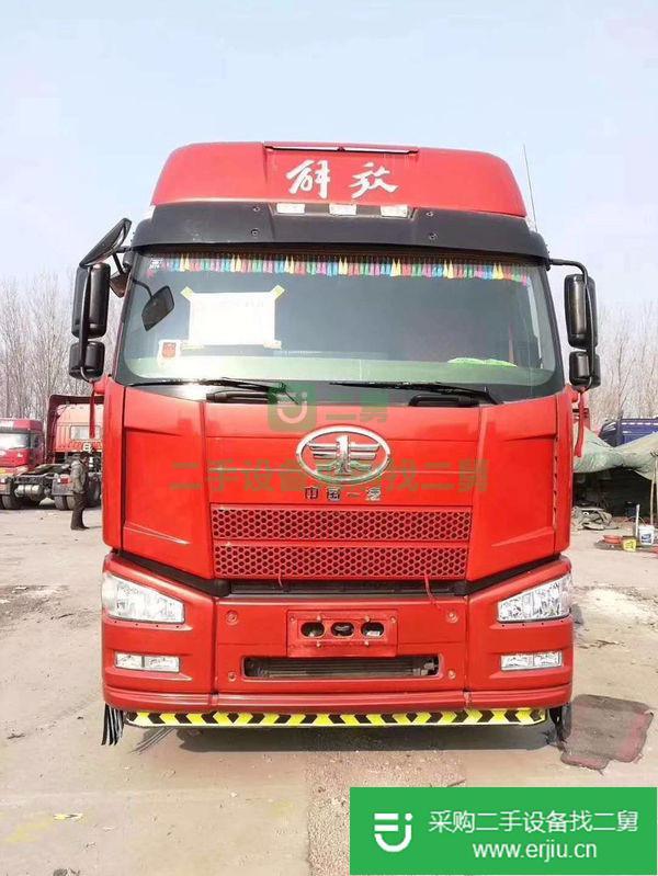 出售二手國五牽引車解放J6P