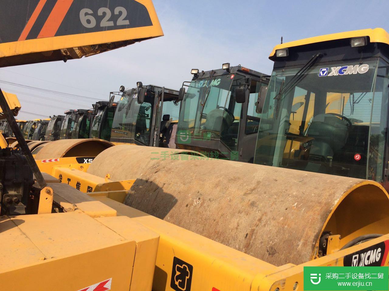 出售二手徐工26震動(dòng)壓路機(jī)