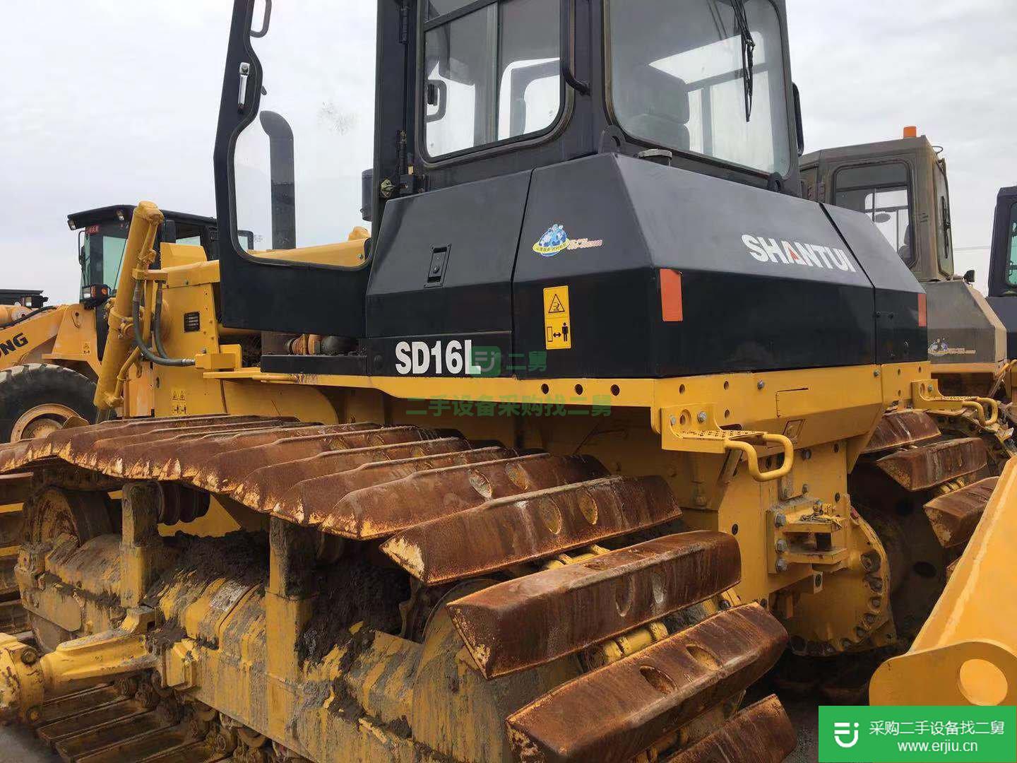出售山推 SD16L 推土機
