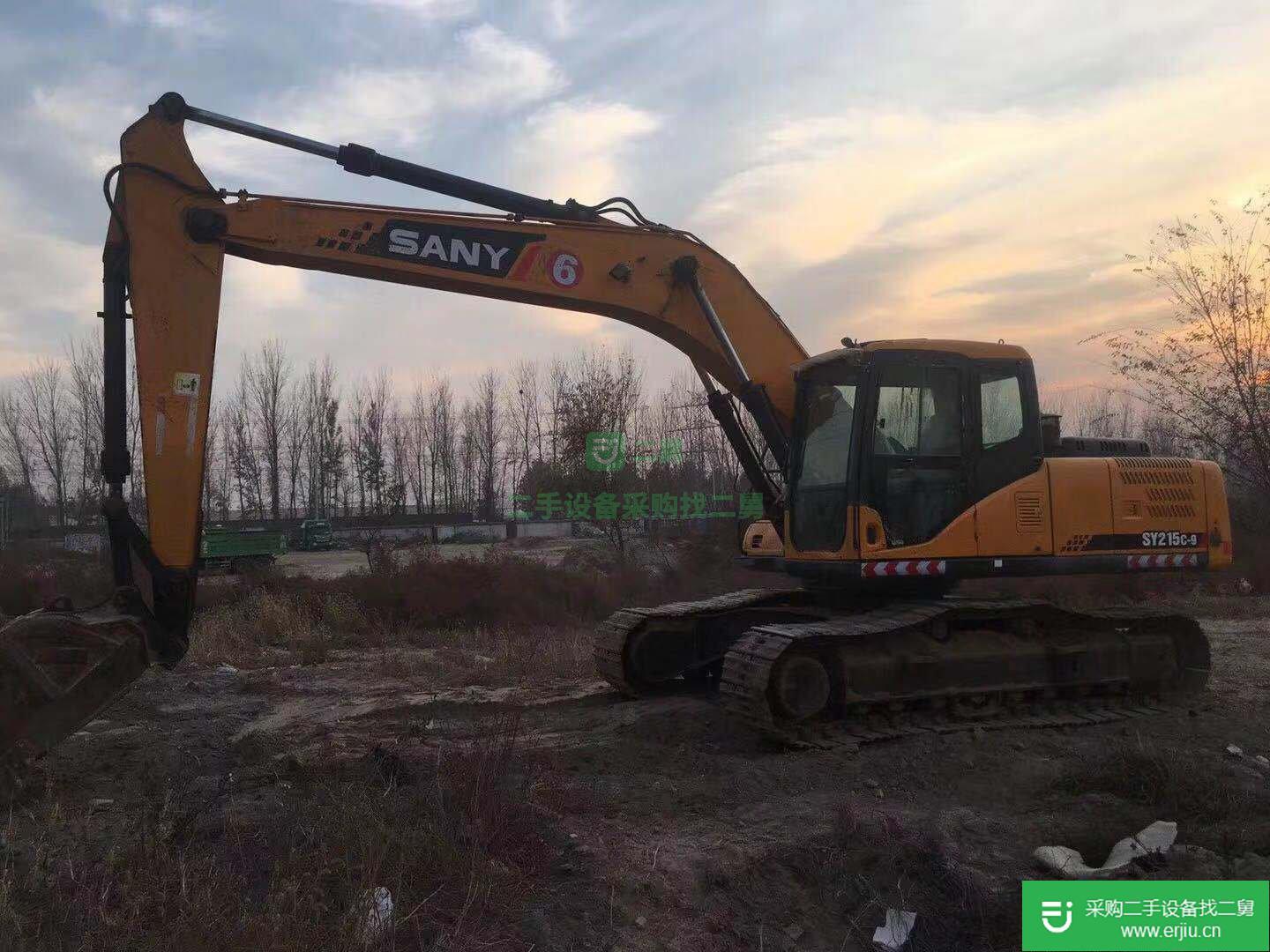 三一重工 SY215C-9 挖掘機