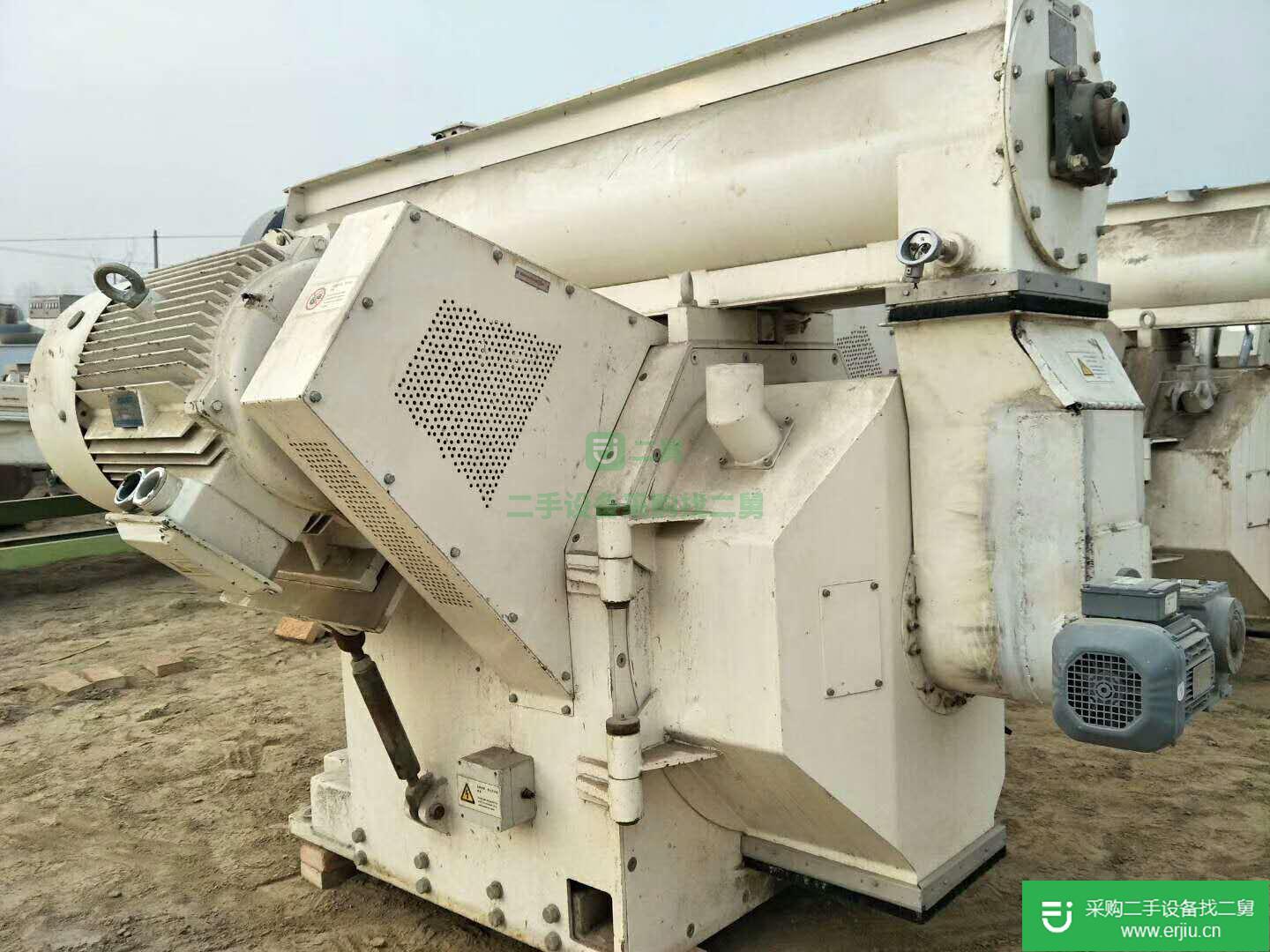 出售九成新二手牧羊420型顆粒機