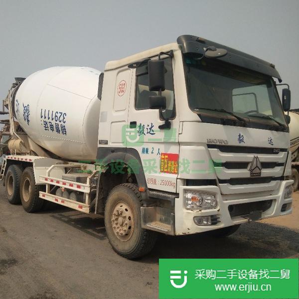 出售二手國(guó)四攪拌車歐曼德龍