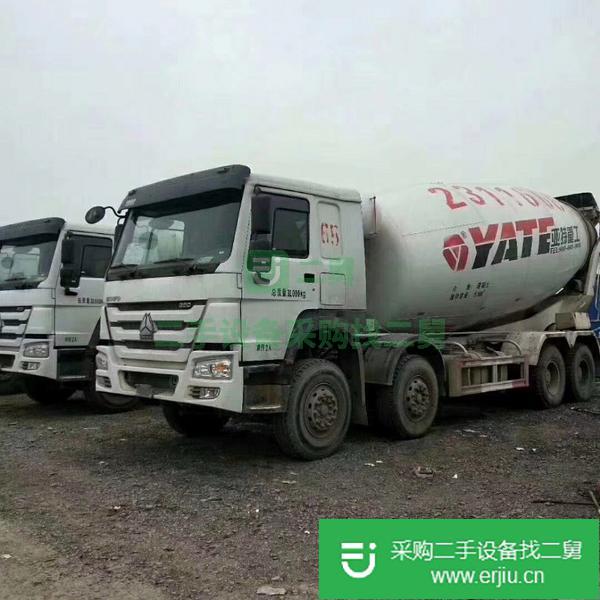 出售14年到18年豪沃國四國五大12方至大20方攪拌罐車