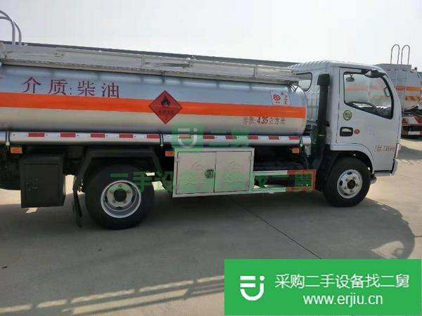 出售二手油罐車