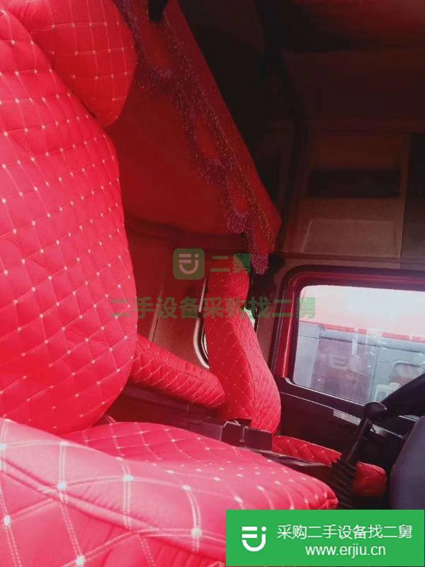 出售陜汽德龍550雙驅(qū)牽引車