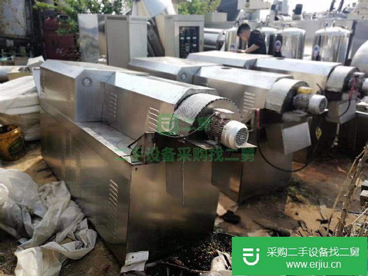 出售二手65型號雙螺桿膨化機