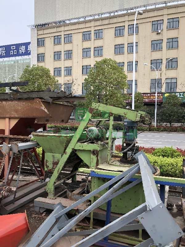 八成新立式雙向500攪拌機(jī)