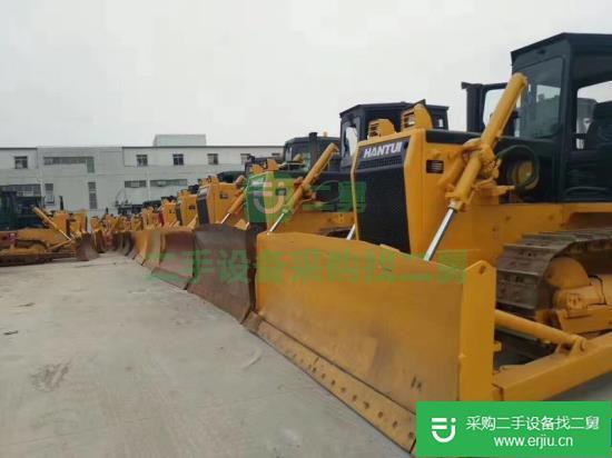 出售二手推土機(jī)