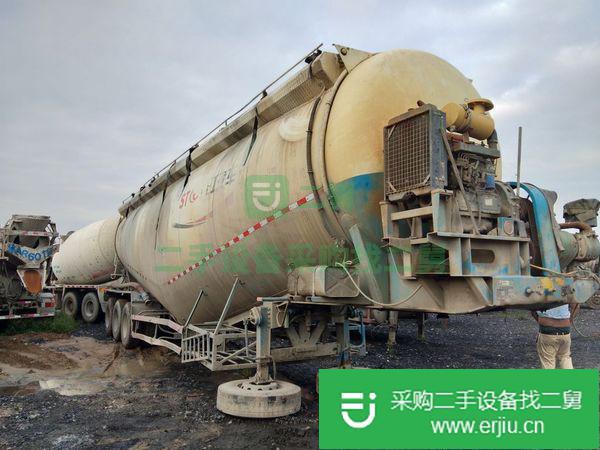 出售二手半掛車水泥罐