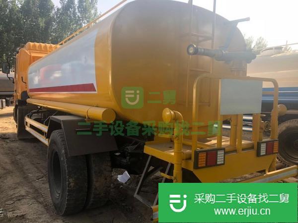 出售二手灑水車