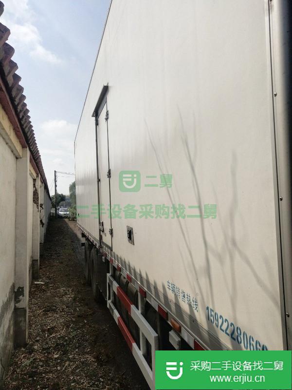 出售二手德龍M3000前四后八冷藏車