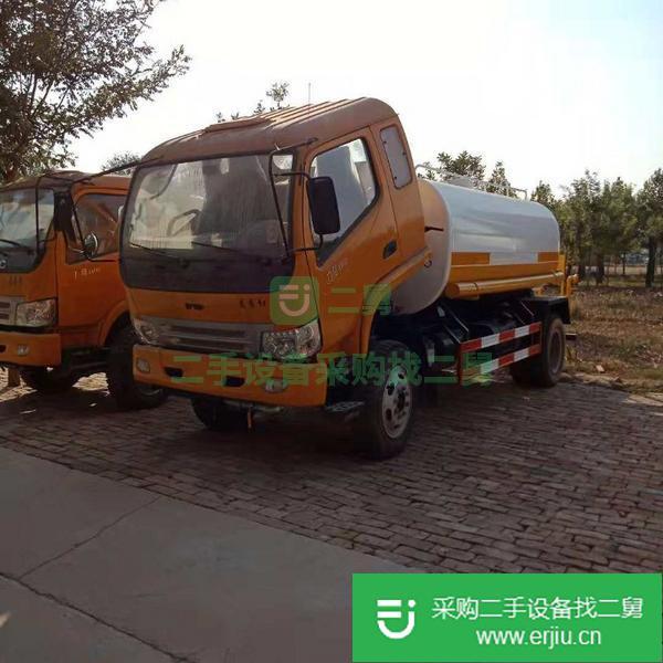 出售二手大中小型灑水車, 5到40噸灑水車