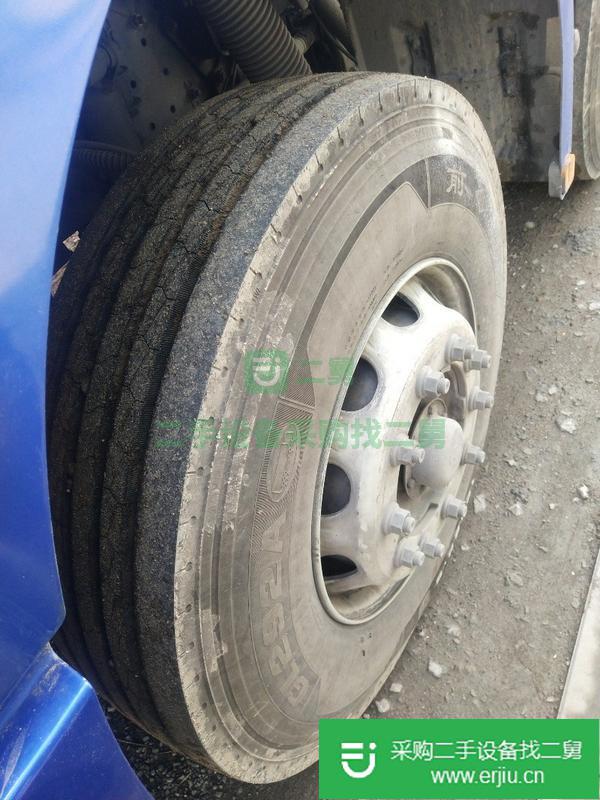 出售二手德龍M3000前四后八冷藏車