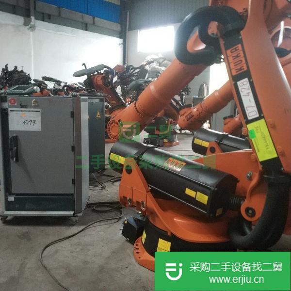 出售二手六關節工業機器人